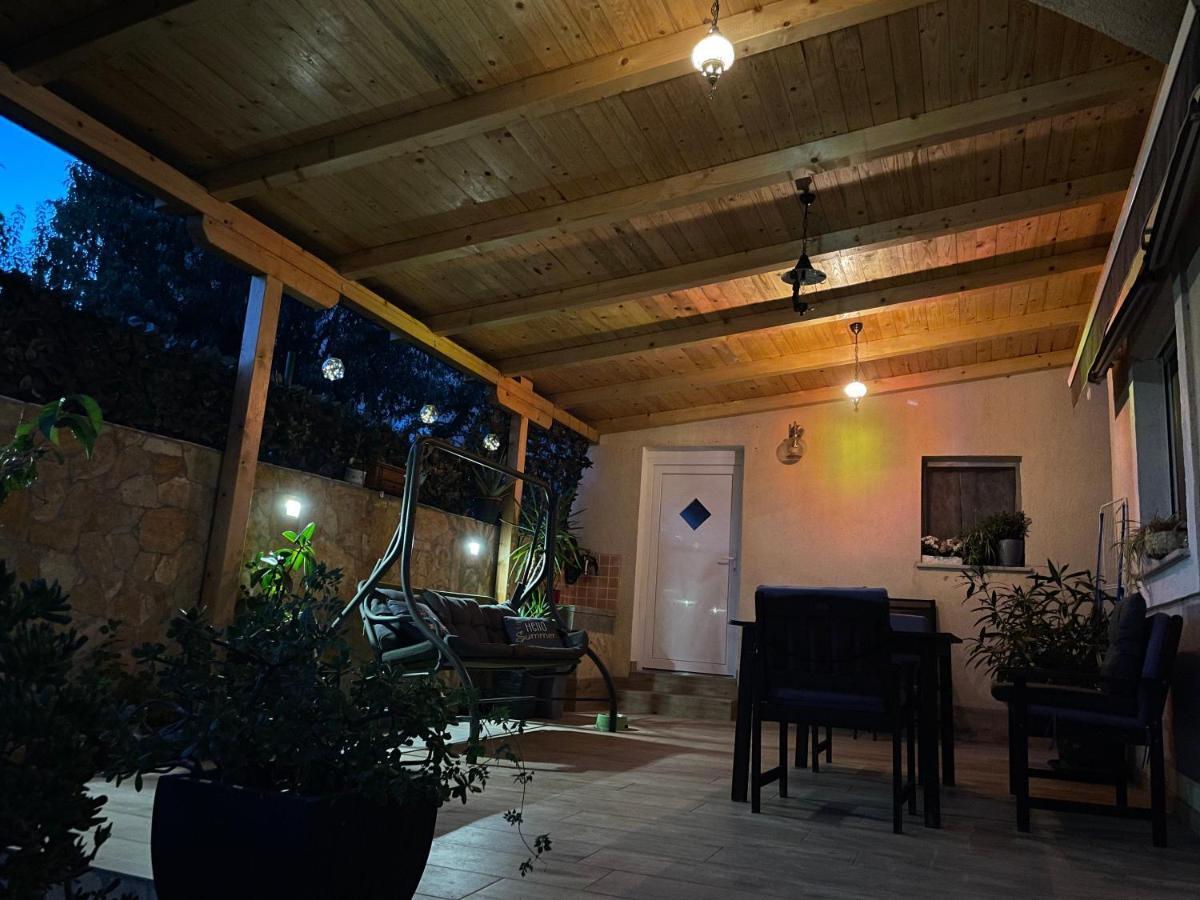 Apartment Mika Pula Zewnętrze zdjęcie