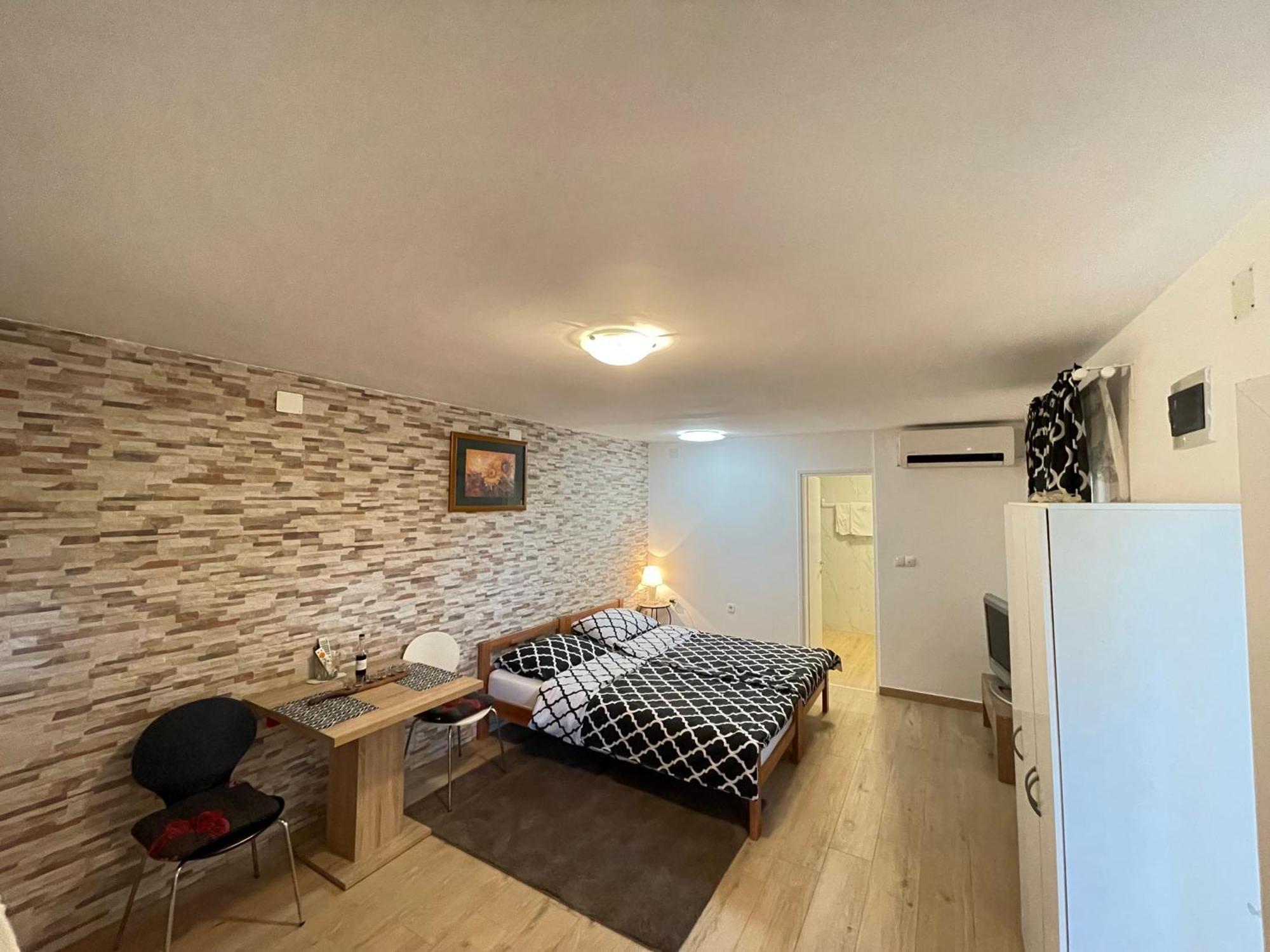 Apartment Mika Pula Zewnętrze zdjęcie