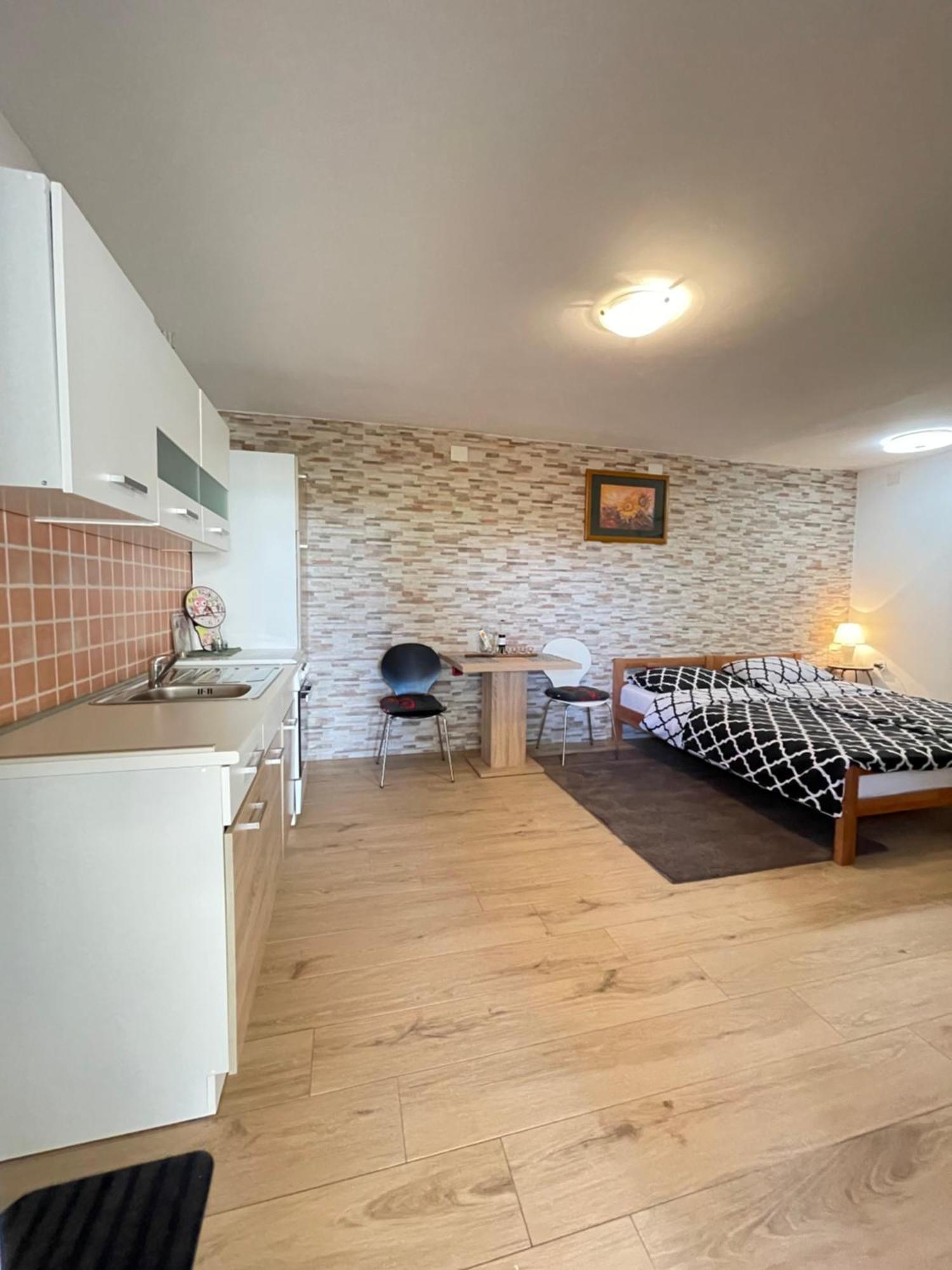 Apartment Mika Pula Zewnętrze zdjęcie