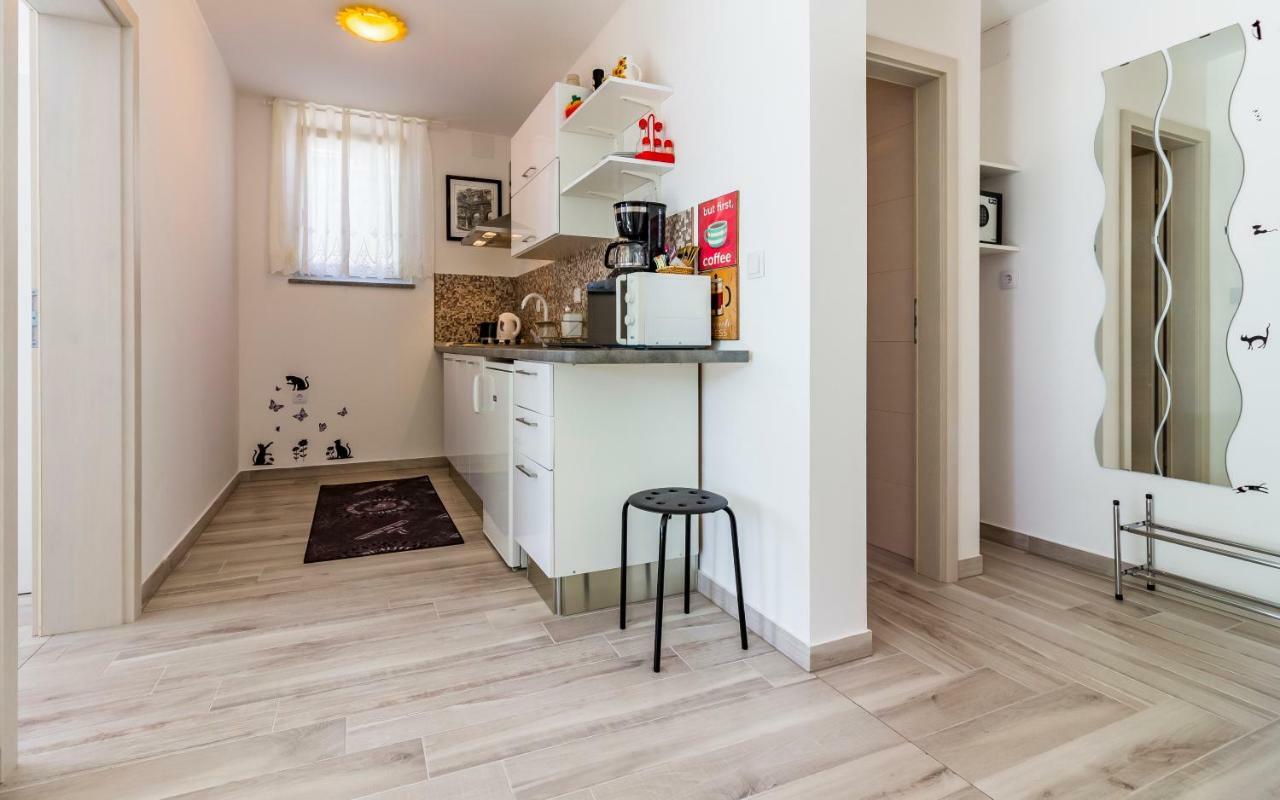 Apartment Mika Pula Zewnętrze zdjęcie