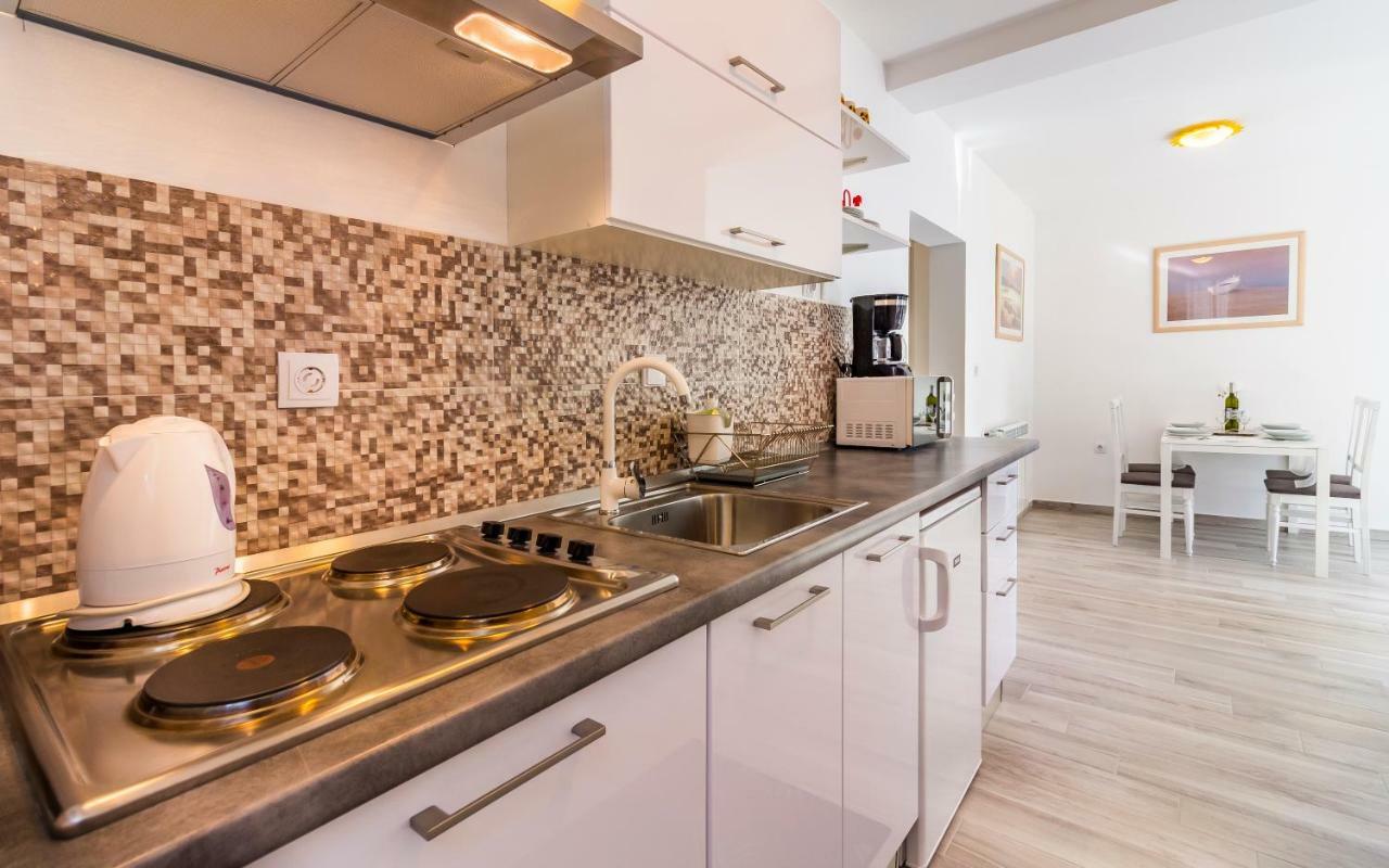 Apartment Mika Pula Zewnętrze zdjęcie