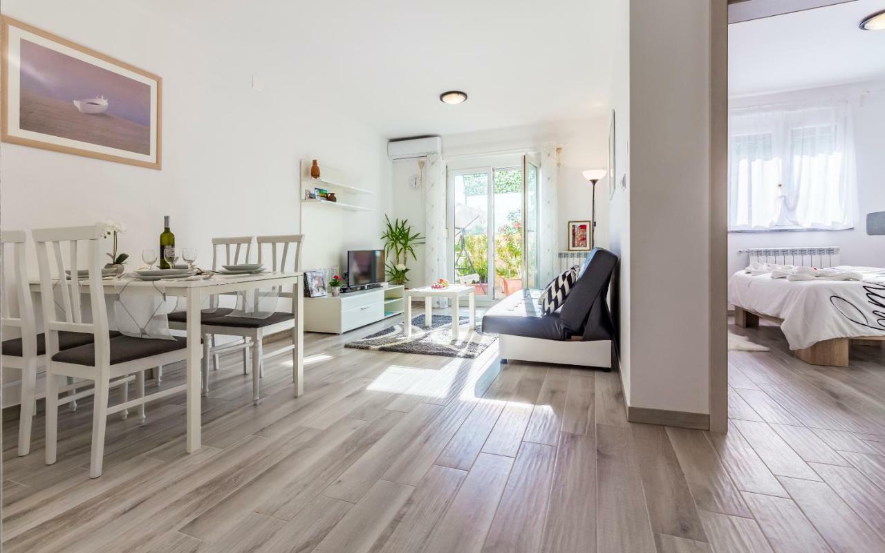 Apartment Mika Pula Zewnętrze zdjęcie