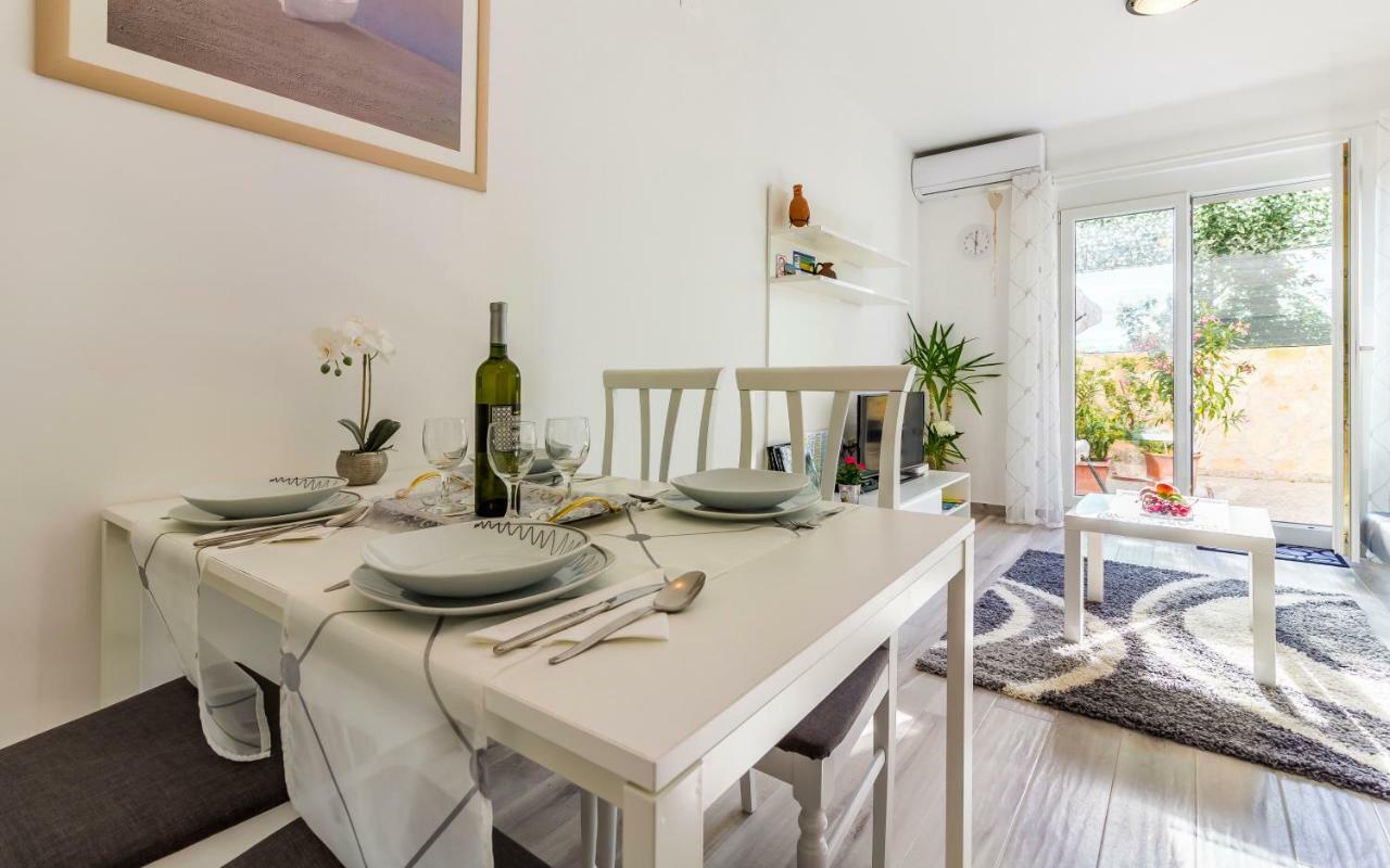 Apartment Mika Pula Zewnętrze zdjęcie